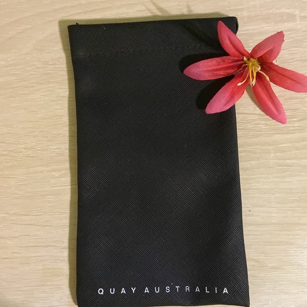 Quay Australia Black Sunglasses Pouch